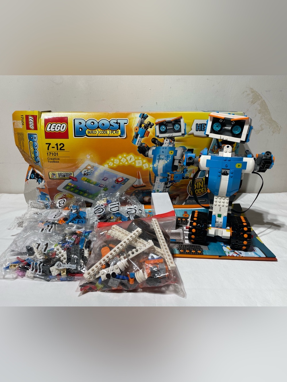 LEGO Boost 5 In 1 Robot Build Code Play Built Completeness Uncertain 17101